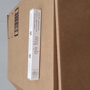 KVD epic kiss lipstick color Lolita bnib